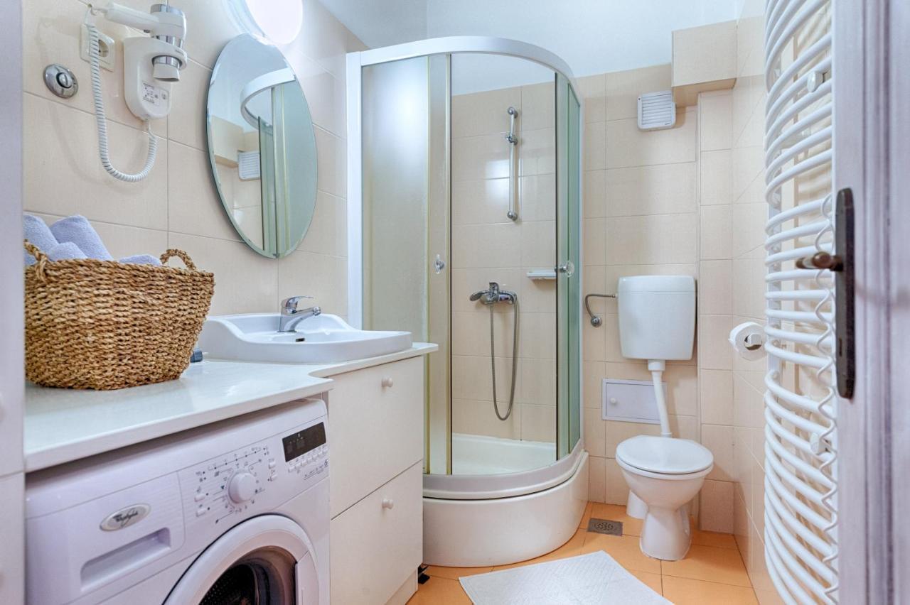 Apartment Lilly ヴィス エクステリア 写真